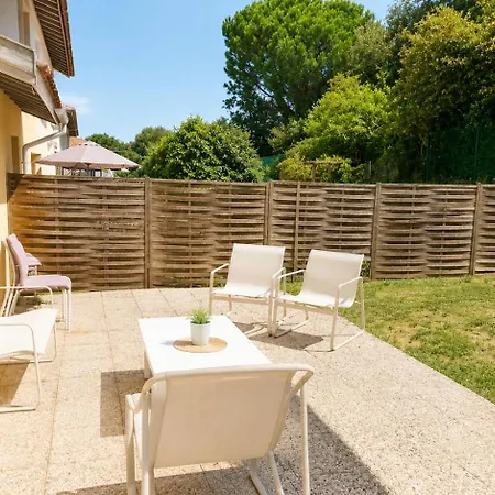 L'escale 2 Bedroom House With Terrace Vakantiehuis *